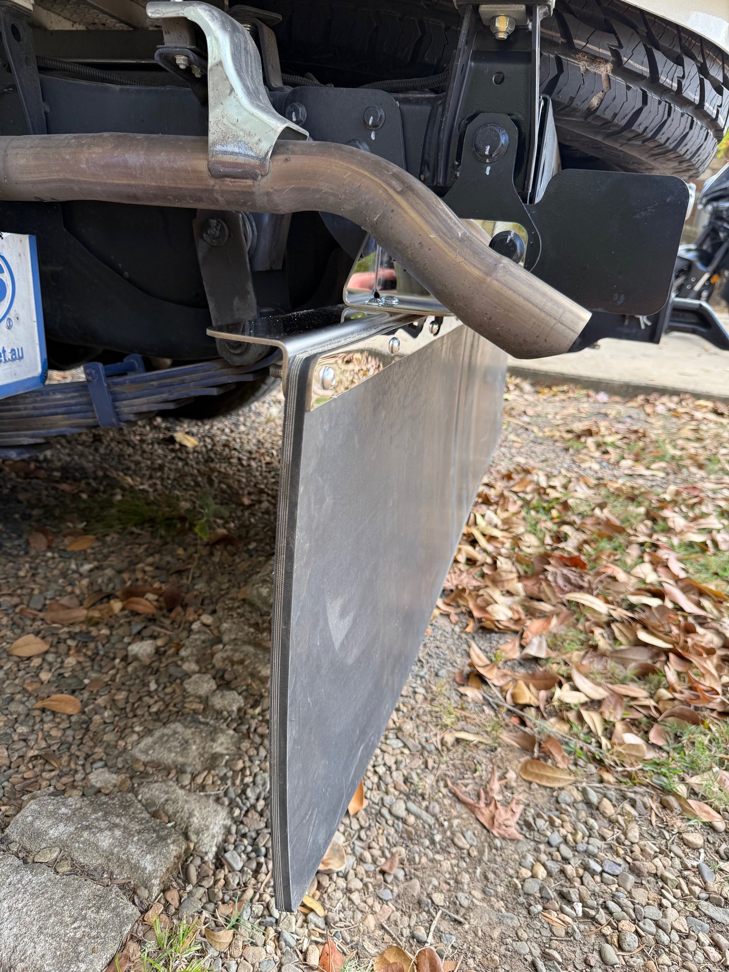 Stainless Mudflap Brackets (VDJ79)