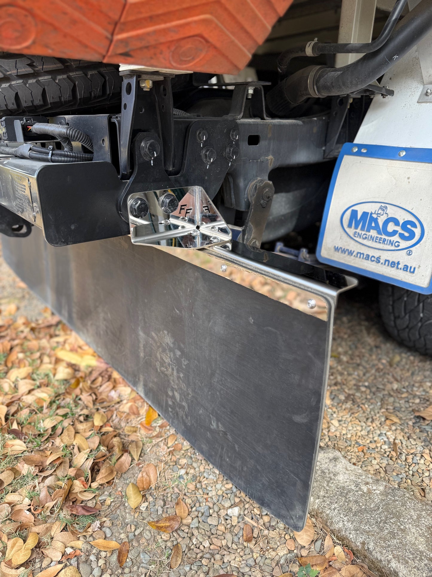 Stainless Mudflap Brackets (VDJ79)