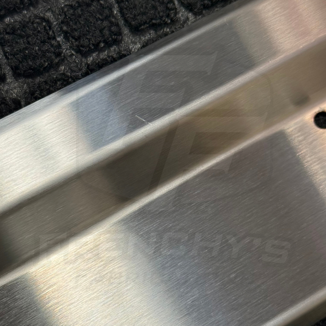 SINGLE CAB Stainless Steel Sill Trims - Suitable for use with 70 Series LandCruiser (4B Polished Finish/ 1x Engraved)
