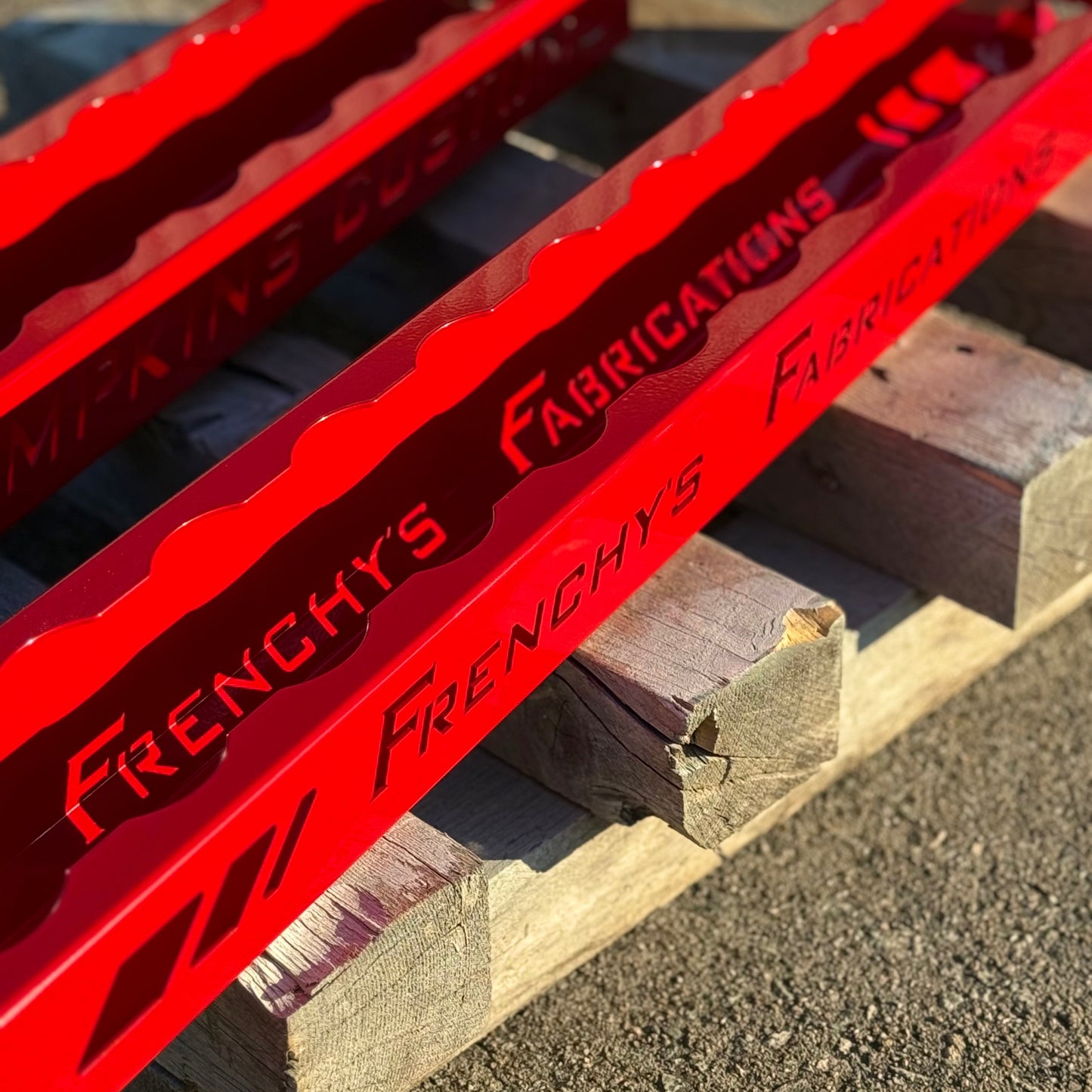 Extra Large Spray Can Holder (12 CANS)