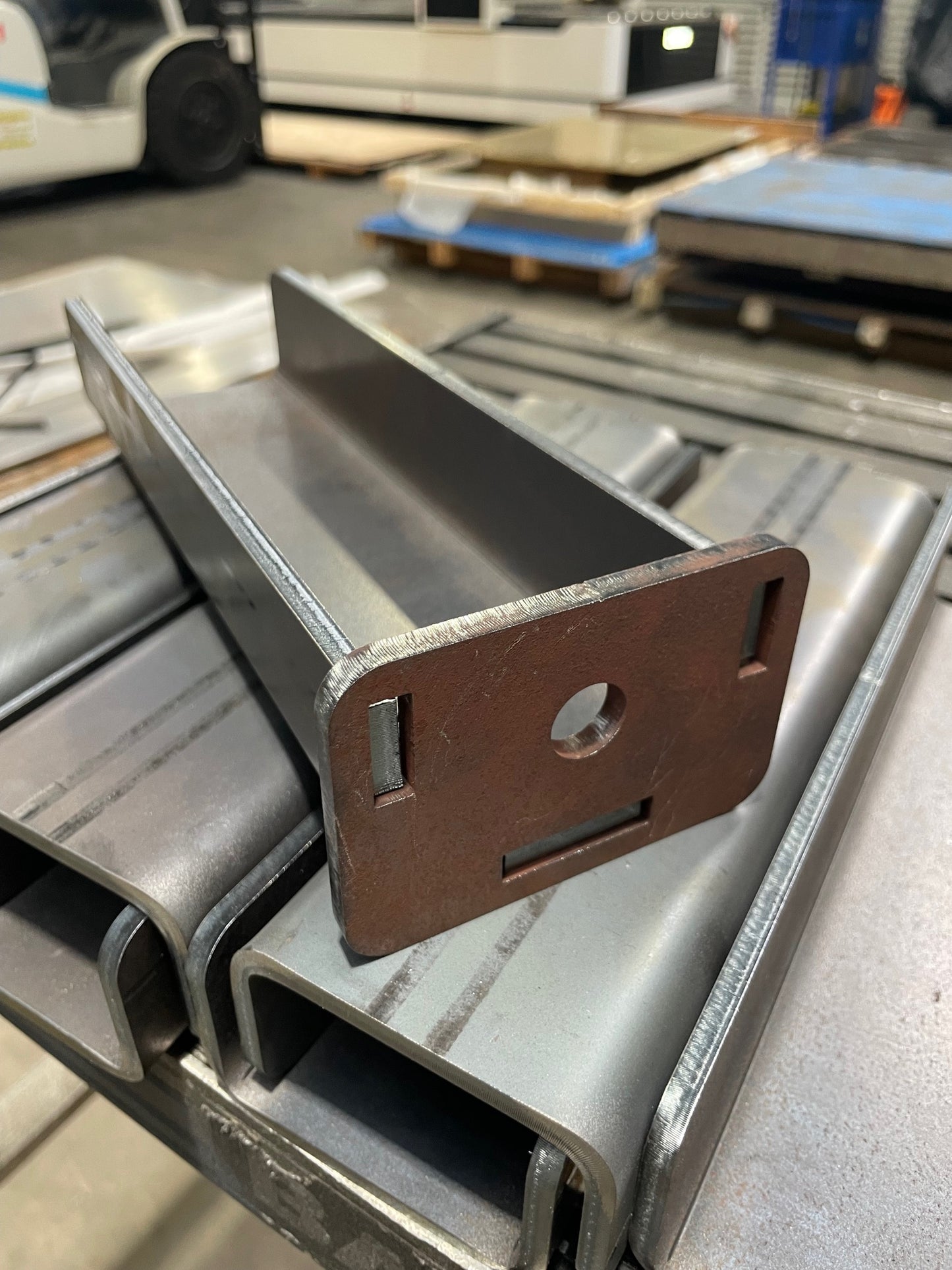 DIY Tray Mounts